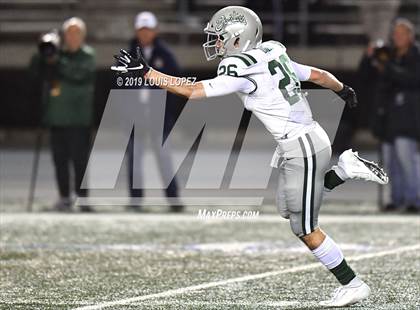 Thumbnail 2 in De La Salle vs. St. John Bosco (CIF State Open Division Championship) photogallery.