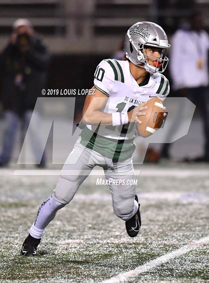 Thumbnail 3 in De La Salle vs. St. John Bosco (CIF State Open Division Championship) photogallery.