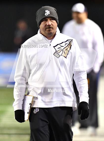 Thumbnail 3 in De La Salle vs. St. John Bosco (CIF State Open Division Championship) photogallery.