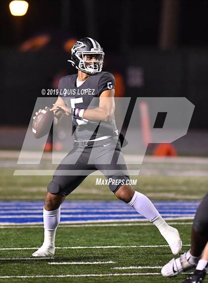 Thumbnail 2 in De La Salle vs. St. John Bosco (CIF State Open Division Championship) photogallery.