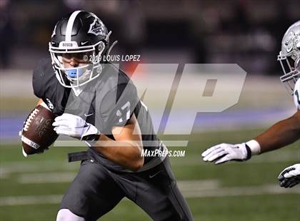 Thumbnail 3 in De La Salle vs. St. John Bosco (CIF State Open Division Championship) photogallery.