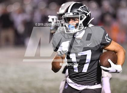 Thumbnail 1 in De La Salle vs. St. John Bosco (CIF State Open Division Championship) photogallery.