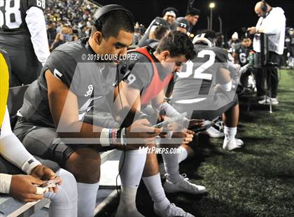 Thumbnail 3 in De La Salle vs. St. John Bosco (CIF State Open Division Championship) photogallery.