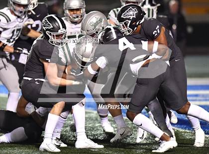 Thumbnail 3 in De La Salle vs. St. John Bosco (CIF State Open Division Championship) photogallery.