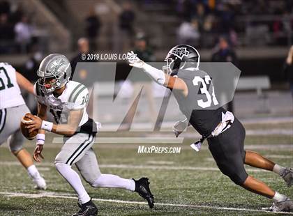 Thumbnail 2 in De La Salle vs. St. John Bosco (CIF State Open Division Championship) photogallery.