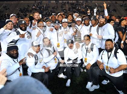 Thumbnail 1 in De La Salle vs. St. John Bosco (CIF State Open Division Championship) photogallery.