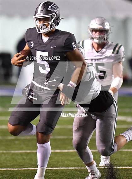Thumbnail 3 in De La Salle vs. St. John Bosco (CIF State Open Division Championship) photogallery.