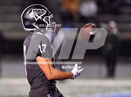 Thumbnail 1 in De La Salle vs. St. John Bosco (CIF State Open Division Championship) photogallery.
