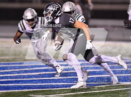 Thumbnail 2 in De La Salle vs. St. John Bosco (CIF State Open Division Championship) photogallery.