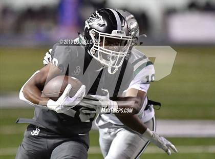 Thumbnail 1 in De La Salle vs. St. John Bosco (CIF State Open Division Championship) photogallery.