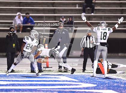 Thumbnail 1 in De La Salle vs. St. John Bosco (CIF State Open Division Championship) photogallery.