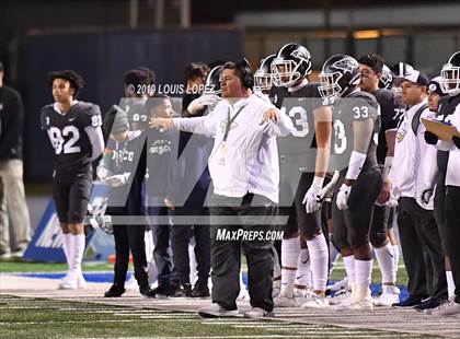 Thumbnail 1 in De La Salle vs. St. John Bosco (CIF State Open Division Championship) photogallery.