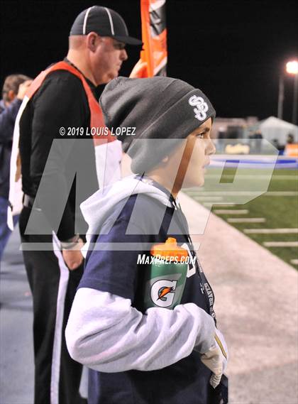 Thumbnail 3 in De La Salle vs. St. John Bosco (CIF State Open Division Championship) photogallery.