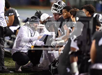 Thumbnail 2 in De La Salle vs. St. John Bosco (CIF State Open Division Championship) photogallery.