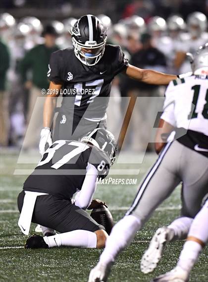Thumbnail 3 in De La Salle vs. St. John Bosco (CIF State Open Division Championship) photogallery.