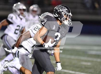 Thumbnail 2 in De La Salle vs. St. John Bosco (CIF State Open Division Championship) photogallery.