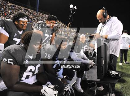 Thumbnail 1 in De La Salle vs. St. John Bosco (CIF State Open Division Championship) photogallery.