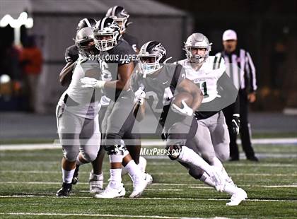Thumbnail 1 in De La Salle vs. St. John Bosco (CIF State Open Division Championship) photogallery.
