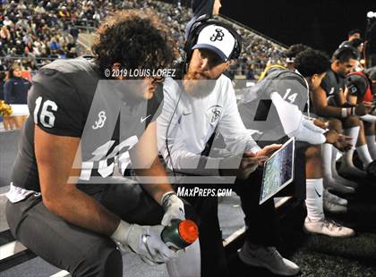 Thumbnail 2 in De La Salle vs. St. John Bosco (CIF State Open Division Championship) photogallery.