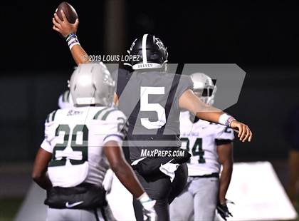 Thumbnail 3 in De La Salle vs. St. John Bosco (CIF State Open Division Championship) photogallery.