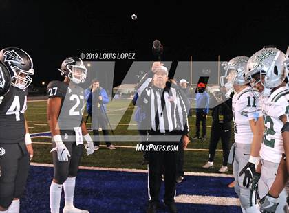 Thumbnail 1 in De La Salle vs. St. John Bosco (CIF State Open Division Championship) photogallery.