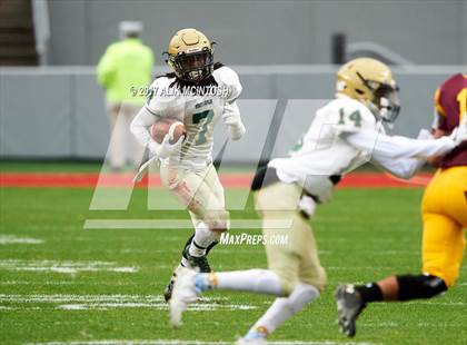 Thumbnail 2 in North Duplin vs. Cherokee (NCHSAA 1A Final) photogallery.