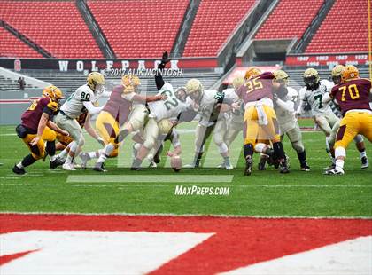 Thumbnail 3 in North Duplin vs. Cherokee (NCHSAA 1A Final) photogallery.