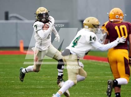Thumbnail 3 in North Duplin vs. Cherokee (NCHSAA 1A Final) photogallery.