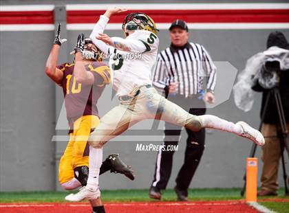 Thumbnail 1 in North Duplin vs. Cherokee (NCHSAA 1A Final) photogallery.