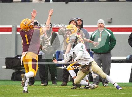 Thumbnail 3 in North Duplin vs. Cherokee (NCHSAA 1A Final) photogallery.