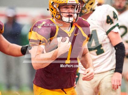 Thumbnail 2 in North Duplin vs. Cherokee (NCHSAA 1A Final) photogallery.