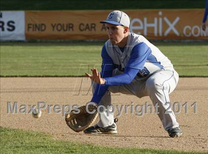 Thumbnail 3 in Columbia vs Gibault Catholic photogallery.