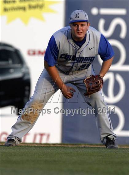 Thumbnail 2 in Columbia vs Gibault Catholic photogallery.