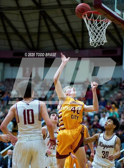 Thumbnail 3 in Science Hill @ Dobyns-Bennett photogallery.