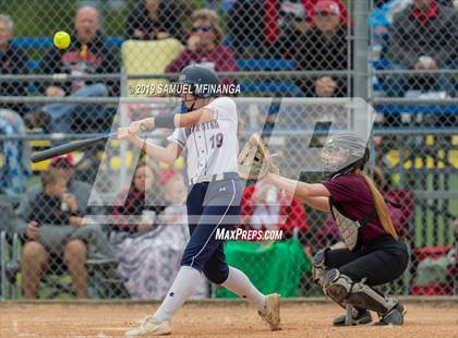 Thumbnail 2 in North Star vs. Columbus photogallery.