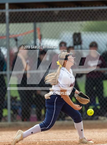 Thumbnail 1 in North Star vs. Columbus photogallery.