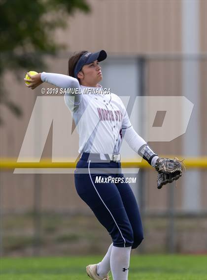Thumbnail 3 in North Star vs. Columbus photogallery.