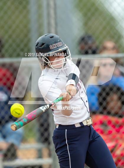 Thumbnail 2 in North Star vs. Columbus photogallery.