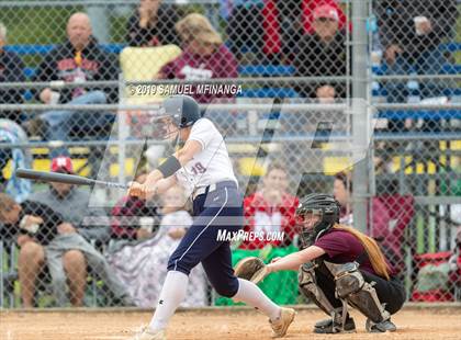 Thumbnail 2 in North Star vs. Columbus photogallery.