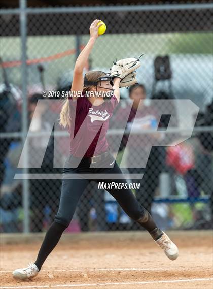 Thumbnail 2 in North Star vs. Columbus photogallery.