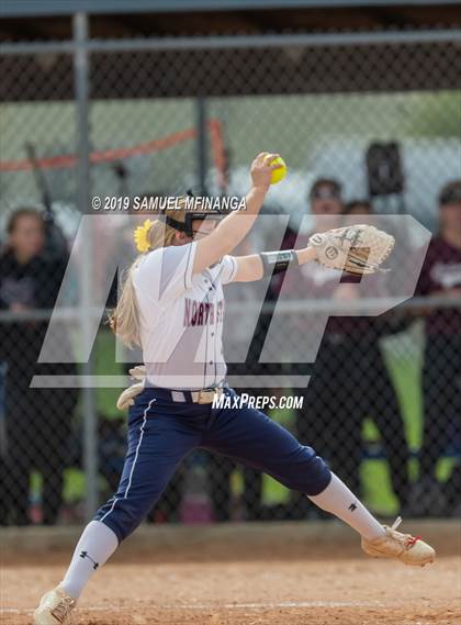 Thumbnail 2 in North Star vs. Columbus photogallery.
