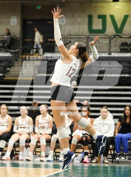 Thumbnail 1 in Mountain Ridge vs. Mountain View photogallery.