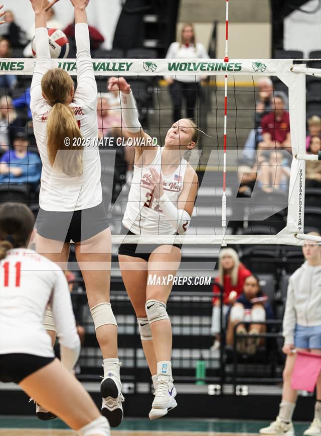 Mountain Ridge vs. Mountain View
