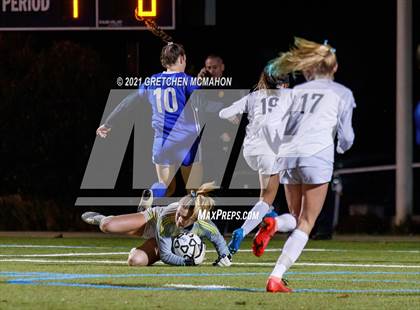 Thumbnail 2 in 11/1/21 Ludlowe @ Wilton (FCIAC Semifinals) photogallery.