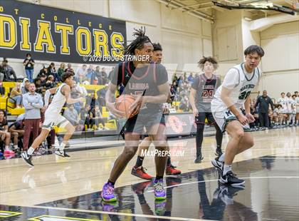 Thumbnail 3 in Moreau Catholic vs. Laguna Creek (NORCAL Ultimate Challenge) photogallery.