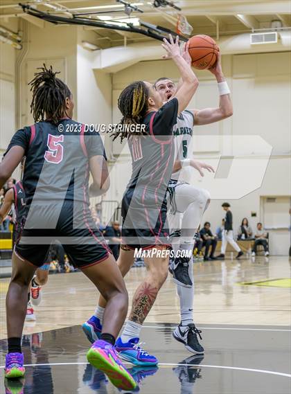 Thumbnail 2 in Moreau Catholic vs. Laguna Creek (NORCAL Ultimate Challenge) photogallery.