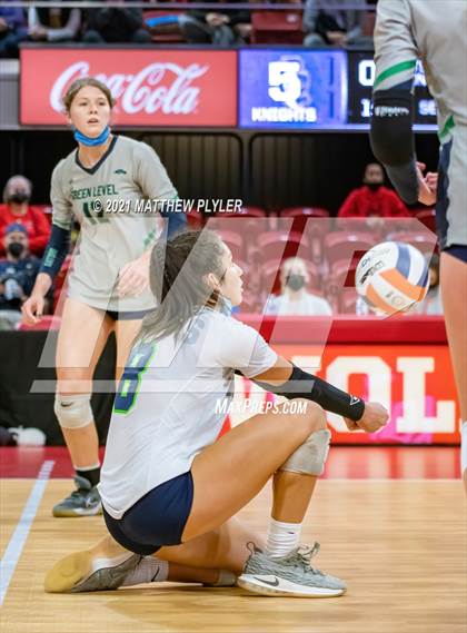 Thumbnail 1 in Green Level vs. Ardrey Kell (NCHSAA 4A Final) (2 of 2) (the Game) photogallery.