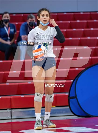 Thumbnail 1 in Green Level vs. Ardrey Kell (NCHSAA 4A Final) (2 of 2) (the Game) photogallery.