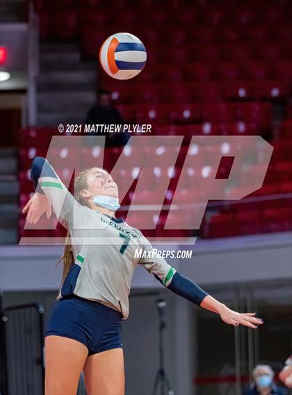 Thumbnail 2 in Green Level vs. Ardrey Kell (NCHSAA 4A Final) (2 of 2) (the Game) photogallery.