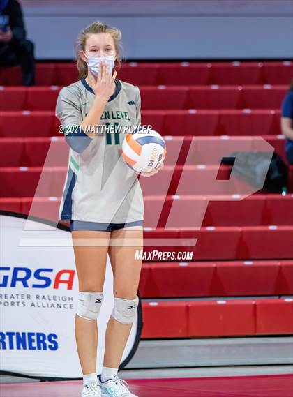 Thumbnail 1 in Green Level vs. Ardrey Kell (NCHSAA 4A Final) (2 of 2) (the Game) photogallery.